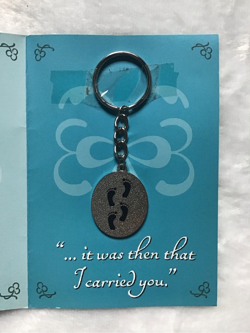 NWOT Footprints In The Sand Religious Poem Silver Tone Keychain